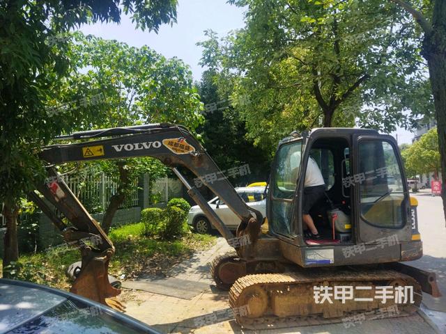 沃尔沃EC55D挖掘机
