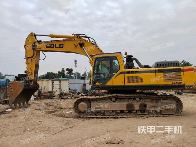 山东临工E6460F挖掘机