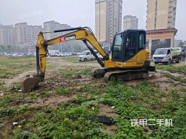 徐工XE60DA挖掘机