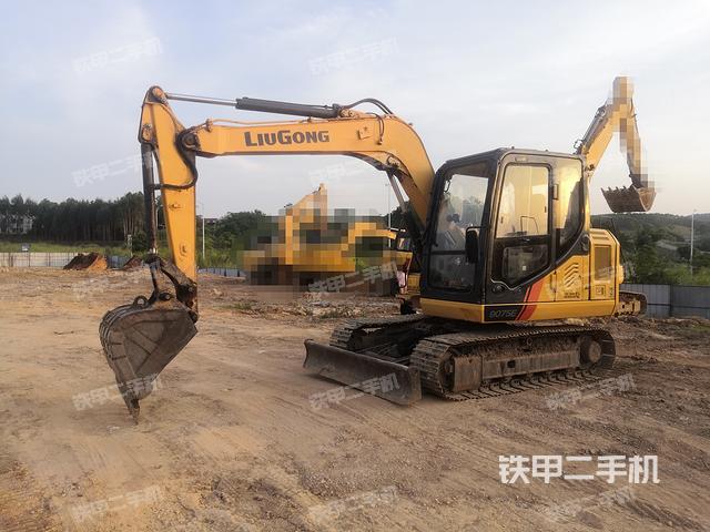 柳工CLG9075E挖掘机