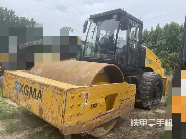 厦工XG622MH压路机