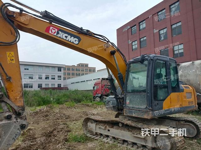徐工XE135D挖掘机