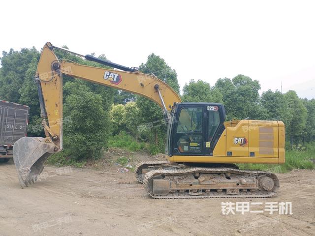 卡特彼勒新一代CAT®323 GC 液压挖掘机