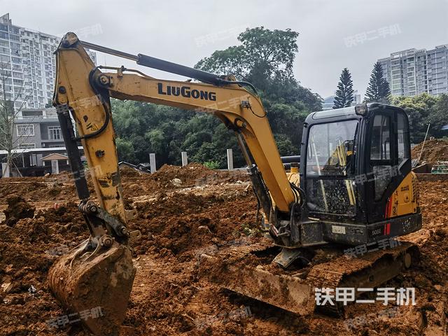 柳工CLG906E挖掘机