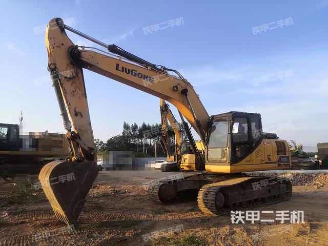 柳工CLG922E挖掘机