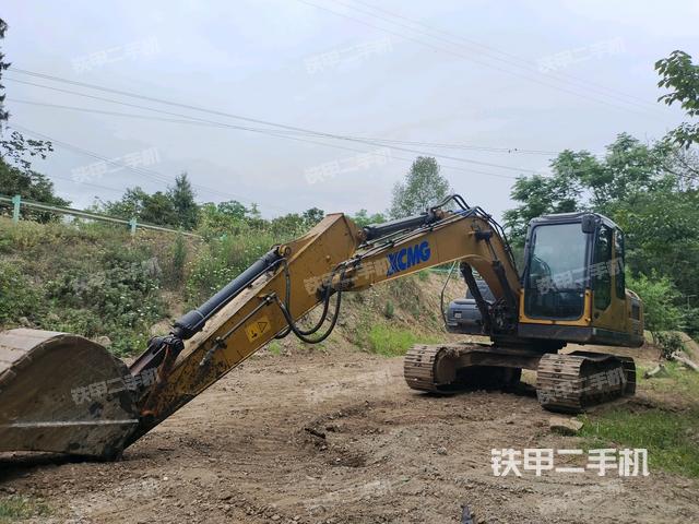 徐工XE135D挖掘机