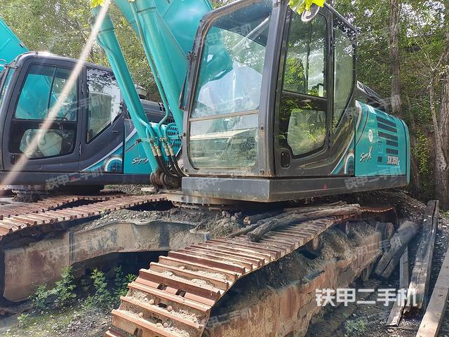 神钢SK350LC-10挖掘机