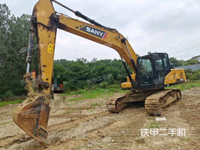 三一重工SY205C挖掘机