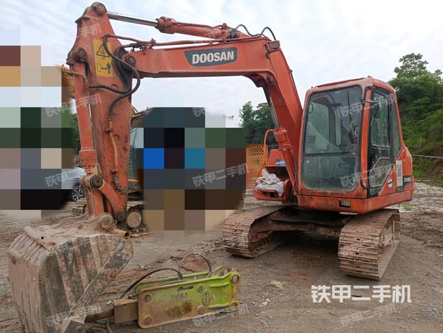 斗山DH80GOLD挖掘机