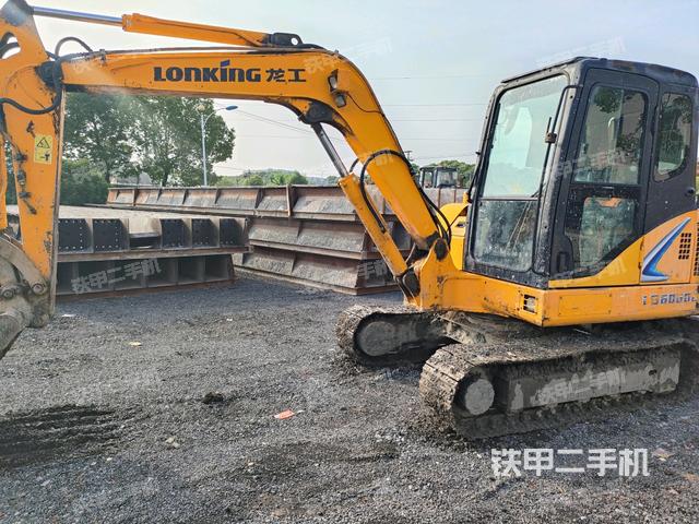 龙工LG6060D挖掘机