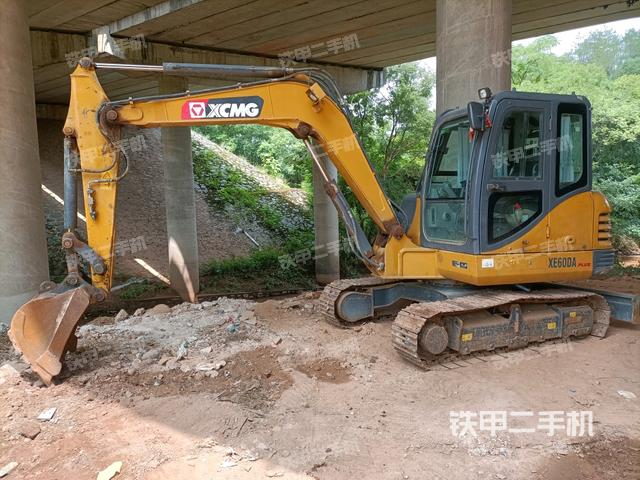 徐工XE60DA挖掘机