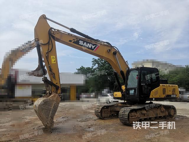 三一重工SY205C挖掘机