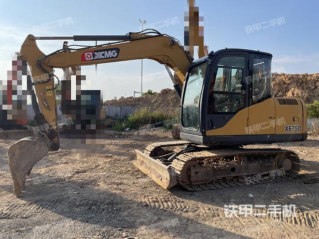 徐工XE75C挖掘机