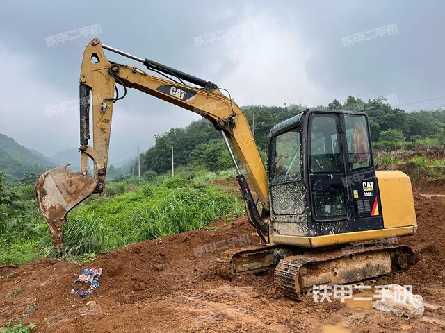 卡特彼勒306E2小型液压挖掘机