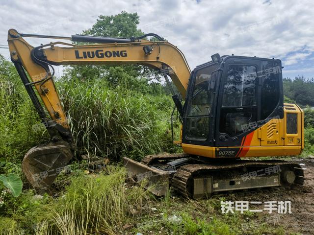 柳工CLG9075E挖掘机
