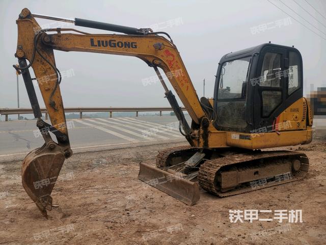 柳工CLG9055E挖掘机