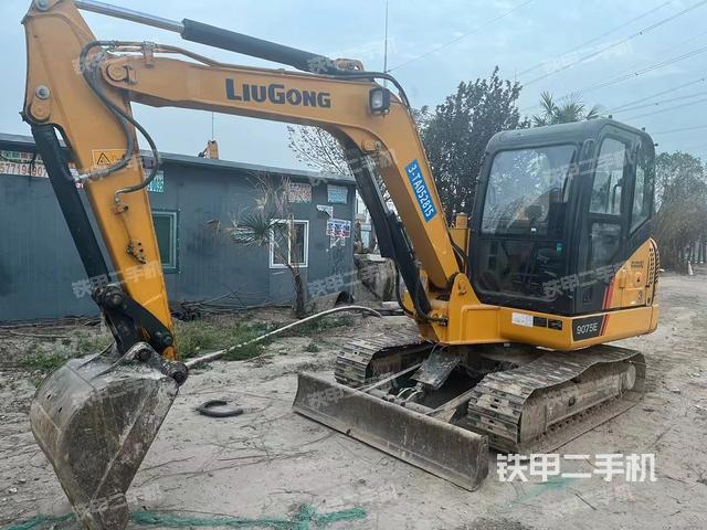 柳工CLG9055E挖掘机