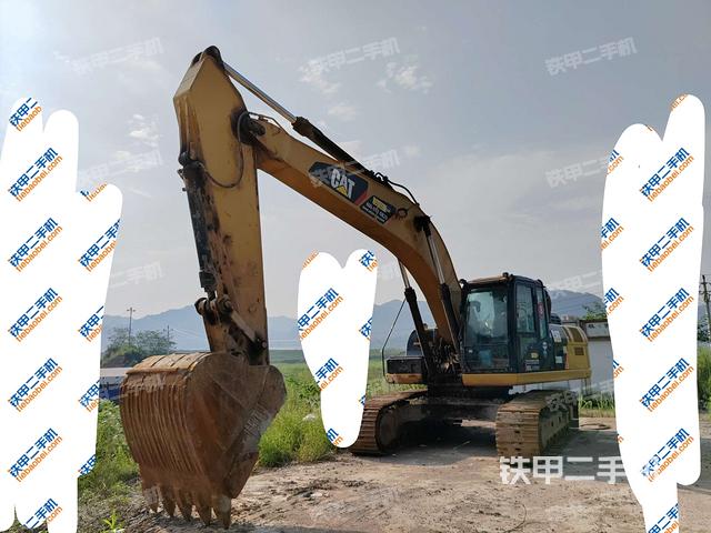 卡特彼勒330D2L液压挖掘机