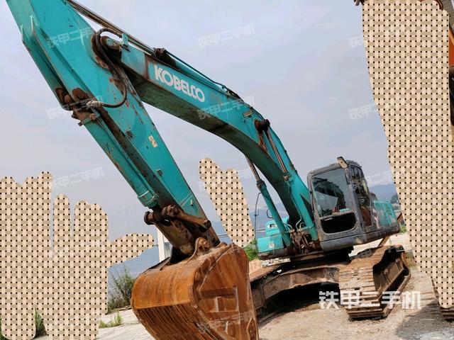 神钢SK350LC-8挖掘机