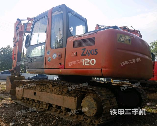 日立ZX120挖掘机