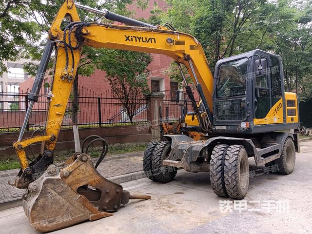 新源XYC95W挖掘机