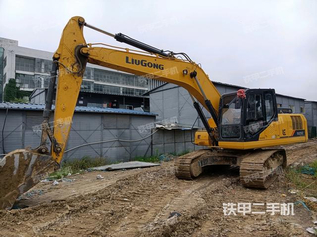 柳工CLG920E挖掘机