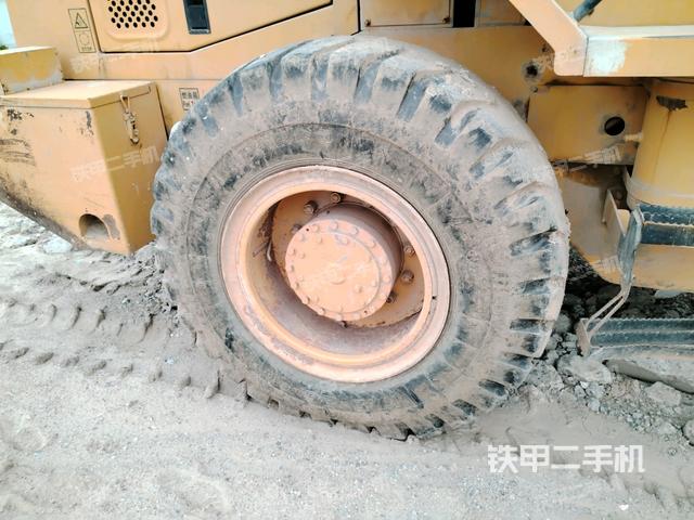 左后轮（行走机构）