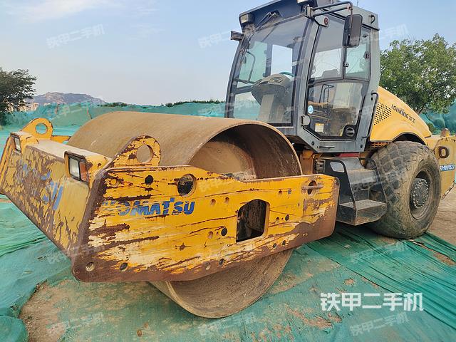龙工LG520B6压路机
