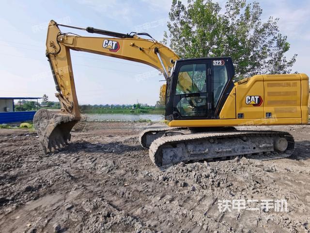 卡特彼勒新一代CAT®323 液压挖掘机