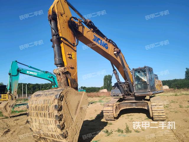 徐工XE490D挖掘机
