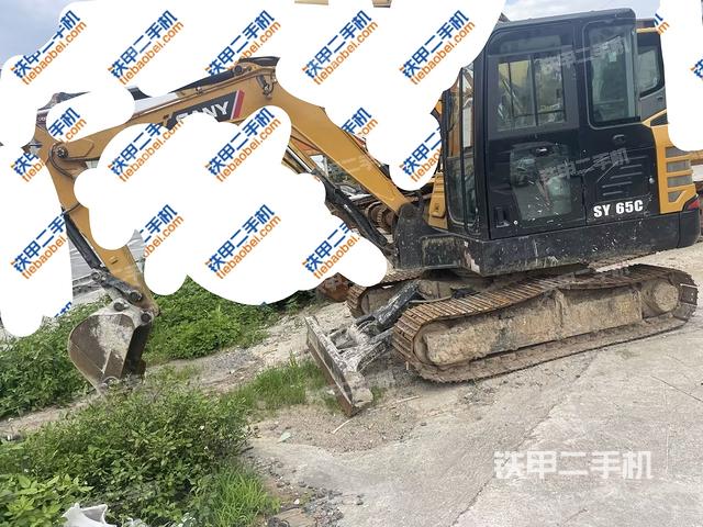 三一重工SY55C挖掘机