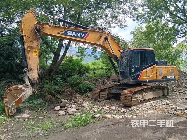 三一重工SY205C挖掘机