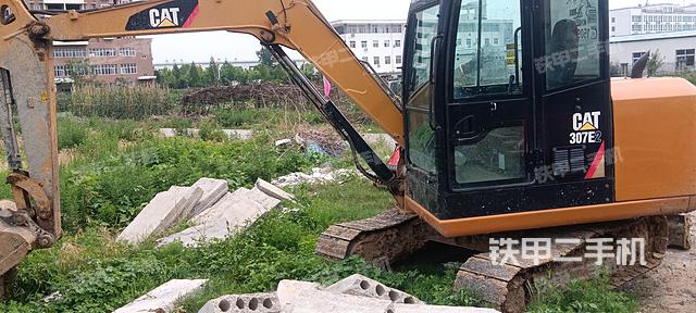 卡特彼勒306E2小型液压挖掘机