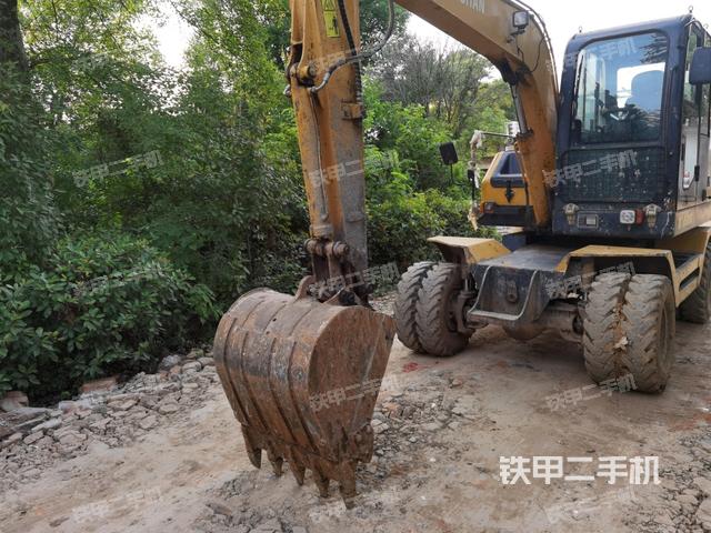 远山机械YS775-8挖掘机