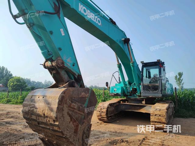 神钢SK460-8挖掘机