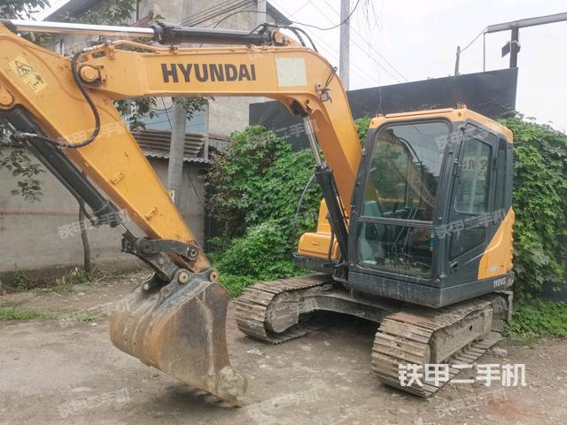 现代R75BVS挖掘机