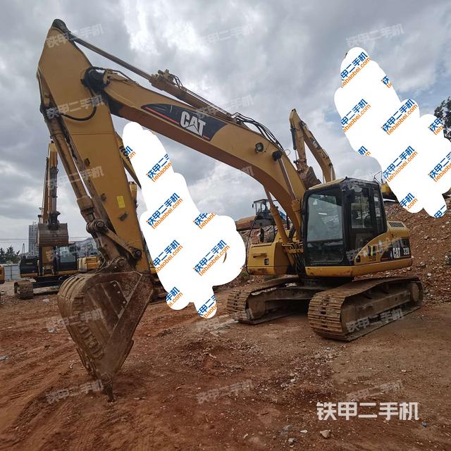 卡特彼勒320DRR挖掘机