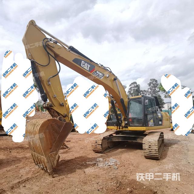 卡特彼勒330D2L液压挖掘机