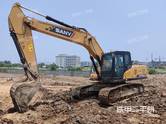 三一重工SY205C挖掘机