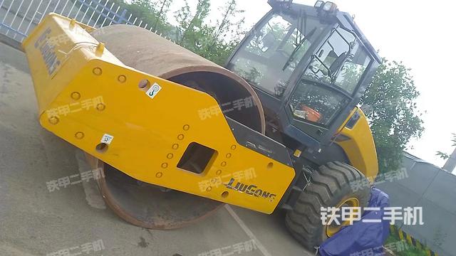 柳工CLG6626E(单驱)压路机