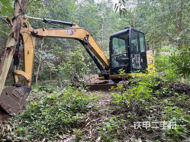 卡特彼勒CAT®305.5E2 小型液压挖掘机