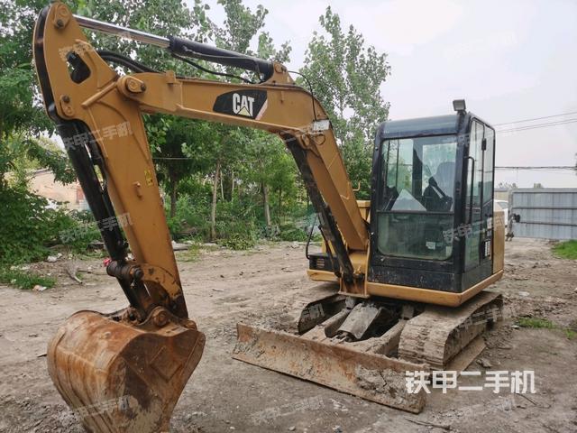 卡特彼勒CAT®305.5E2 小型液压挖掘机