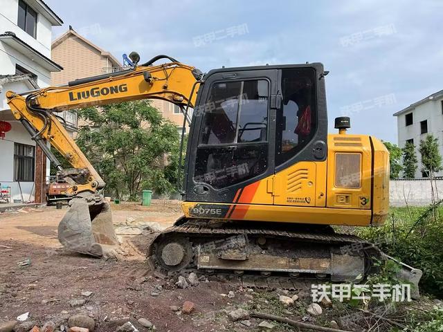 柳工CLG9075E挖掘机