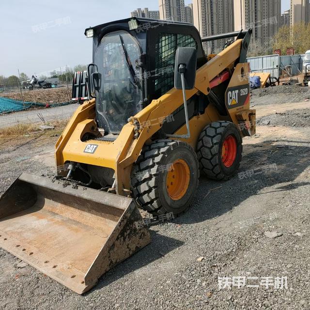 卡特彼勒262D滑移装载机