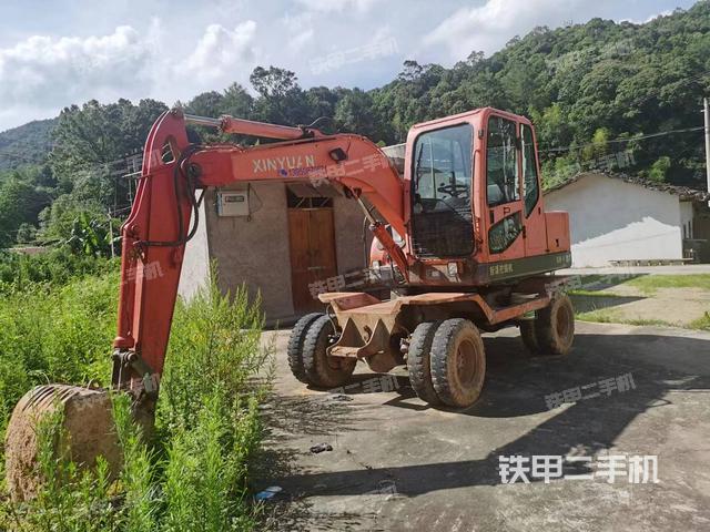 新源XYB65W-8挖掘机