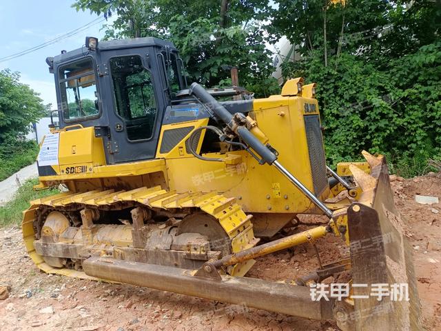 山推SD16PLUS推土机