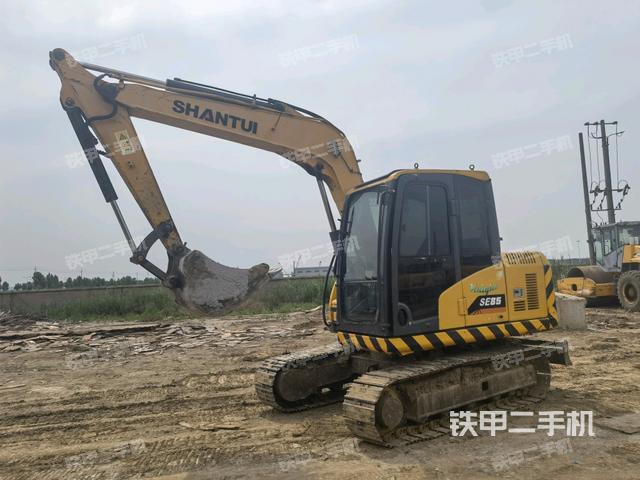 山重建机MC76-9挖掘机