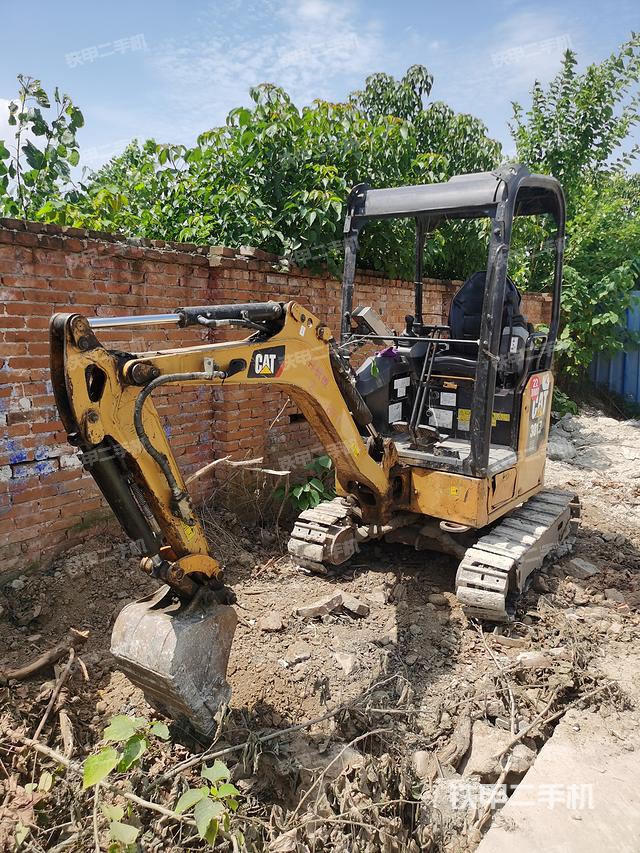 卡特彼勒CAT®301.7 CR 微型液压挖掘机