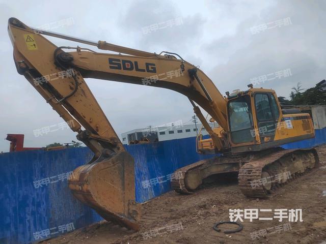 山东临工E6300F挖掘机