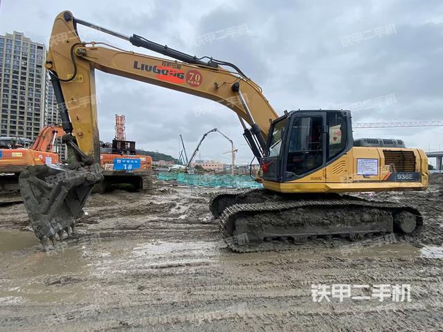 柳工CLG933E挖掘机
